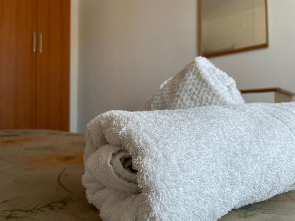 Casa Vacanze Stazione เปสการา ภายนอก รูปภาพ