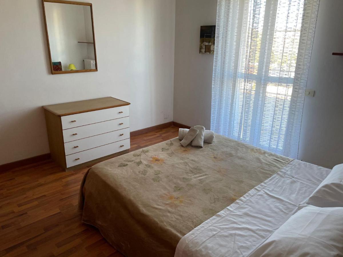 Casa Vacanze Stazione เปสการา ภายนอก รูปภาพ